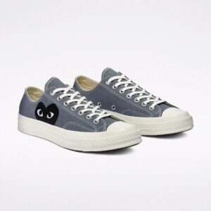 CDG CONVERSE BLACK HEART GREY LOW TOP